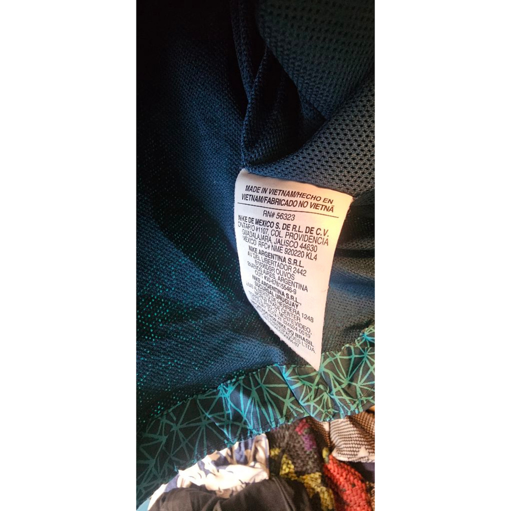 3 Piece Bundle Nike Windbreaker, Nike Dri Fit Shorts and Reebok Skort Bundle XL - Picture 4 of 11